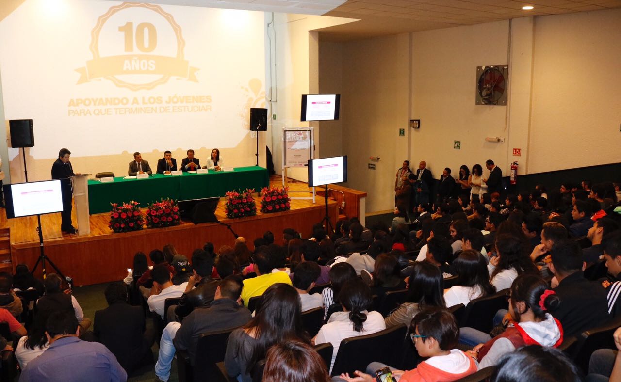 110817 SEDU FIRMA CONVENIO PREPA SÍ -EVALÚA CDMX (2).jpeg